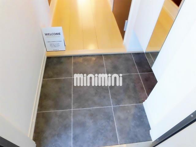 玄関　玄関も綺麗に仕上がっています。