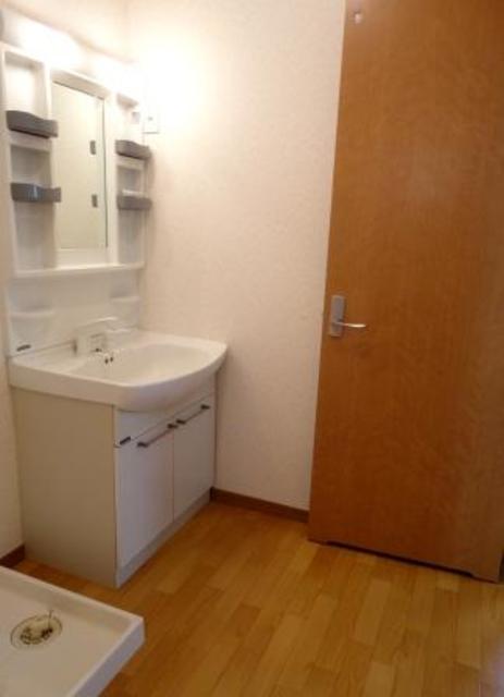 洗面設備　＊参考写真＊