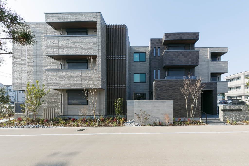 建物外観　積水ハウスの賃貸住宅「シャーメゾン」