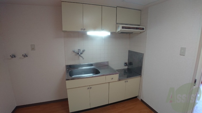 キッチン　キッチンはスペースも広々していて使いやすそうですよ！