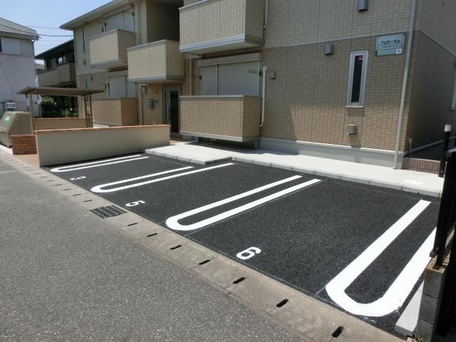 駐車場　お問合せはタウンハウジングまで！※現地待合わせ相談可能