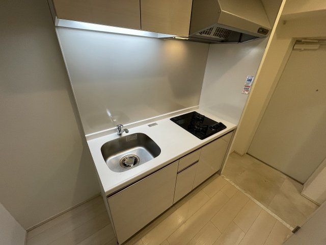 キッチン　同物件別部屋写真