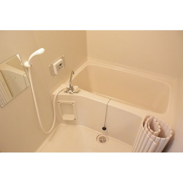 バス・シャワールーム　別号室の画像です。ご参考下さい