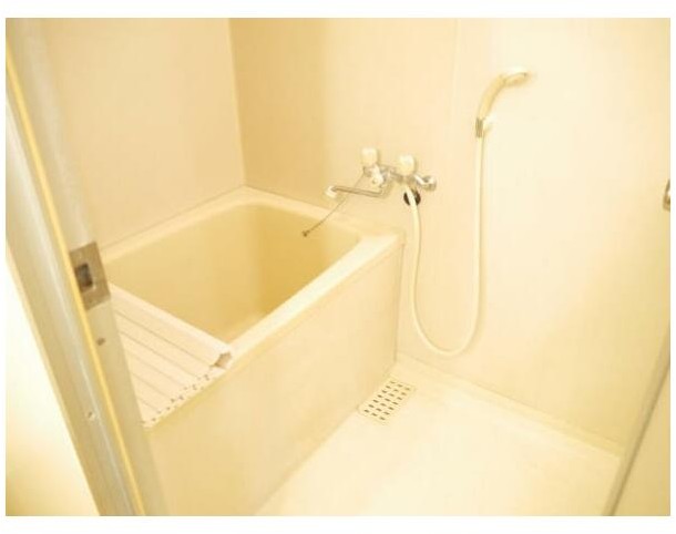 バス・シャワールーム　日々の疲れを癒すお風呂です♪