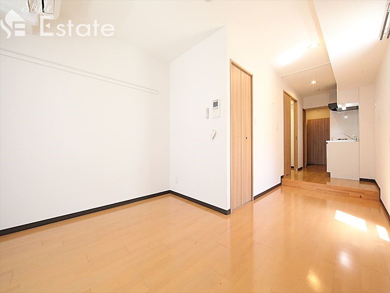 居室・リビング　内装