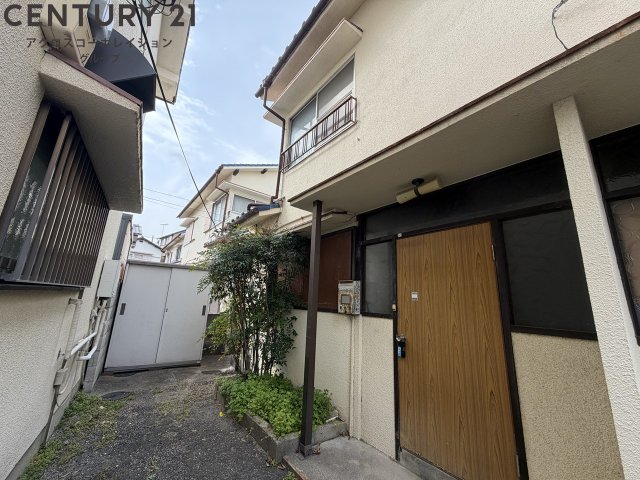 建物外観　閑静な住宅街