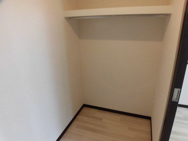 収納　同型タイプ