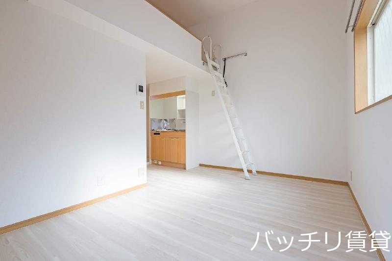 居室・リビング　画像は同シリーズタイプのため、現況優先