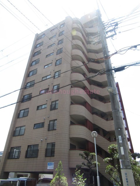 鶴見緑地ハイツ弐番館の外観写真