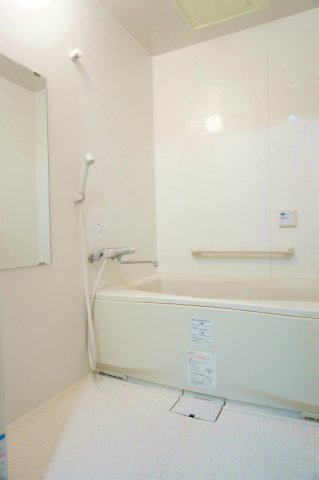 バス・シャワールーム　お風呂です
