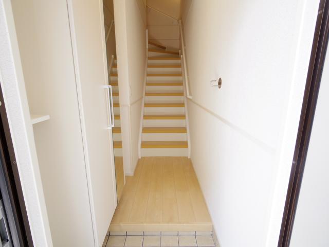 玄関　同型タイプ