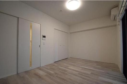 居室・リビング　エントランス