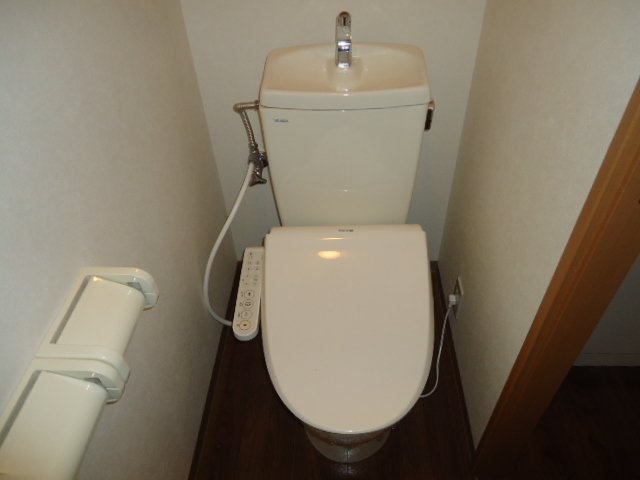 トイレ　シャワー付トイレ