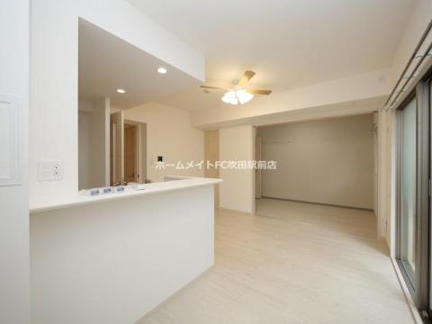 居室・リビング　リビング