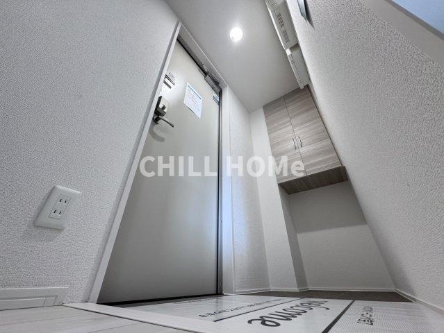 玄関　当社、チルホームのHPもご覧ください(^^)/物件情報多数♪