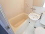 バス・シャワールーム　バスルーム