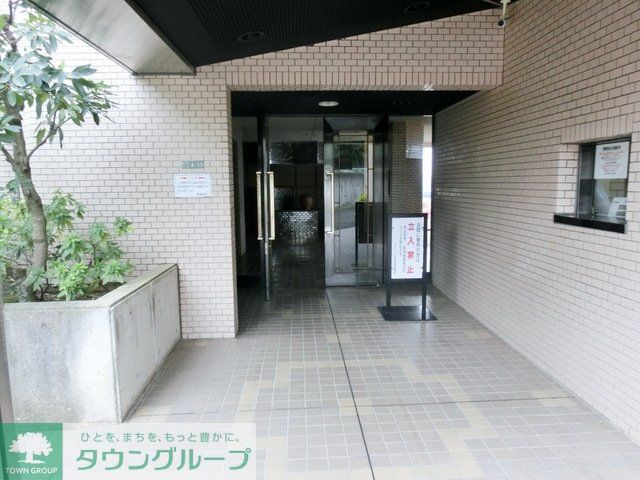 エントランス　★オシャレなエントランススペースです★