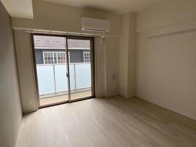 居室・リビング　?