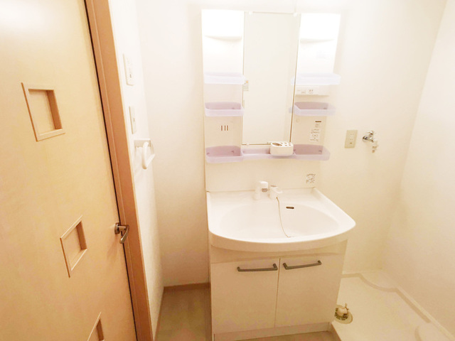 洗面設備　同仕様