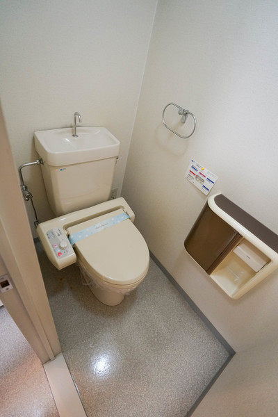 トイレ　同じ建物の別の部屋