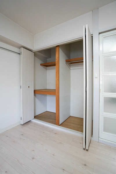 収納　同じ建物の別の部屋