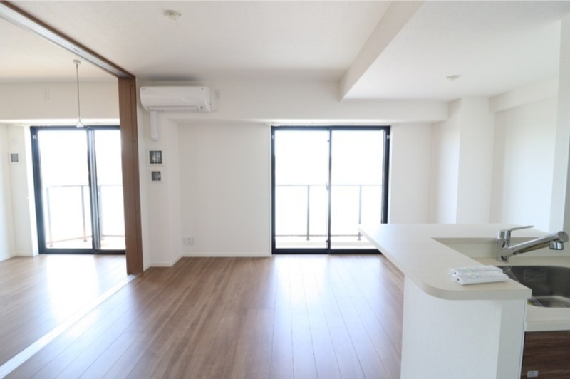 居室・リビング　図面と現状に相違がある場合には現状を優先