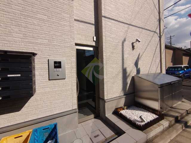 エントランス　ラ・ルーナ