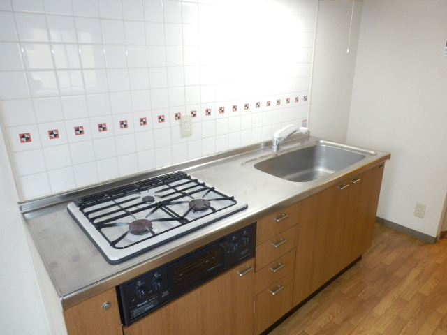 キッチン　同物件内参考画像