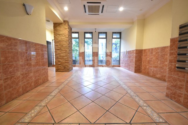 ロビー　ブラーヴォ扇町　ロビー