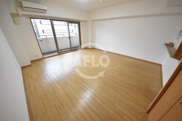 居室・リビング　ブラーヴォ扇町　リビング