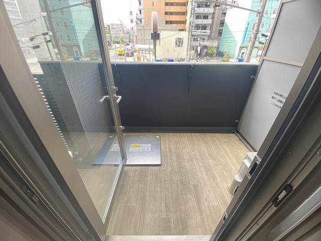 バルコニー
