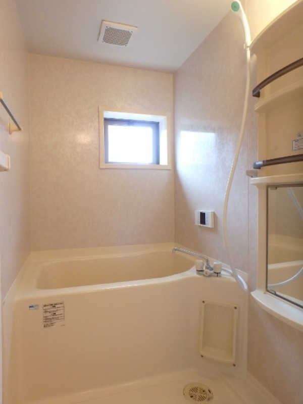 バス・シャワールーム　図面と現状に相違がある場合には現状を優先