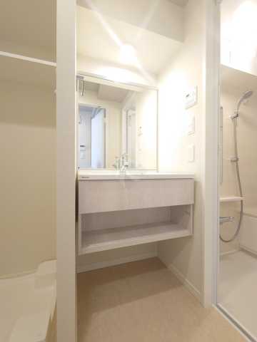 洗面設備　HIROO VILLAGE