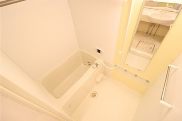 バス・シャワールーム　浴室