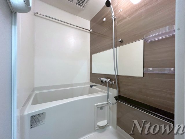 バス・シャワールーム　使いやすいお風呂です