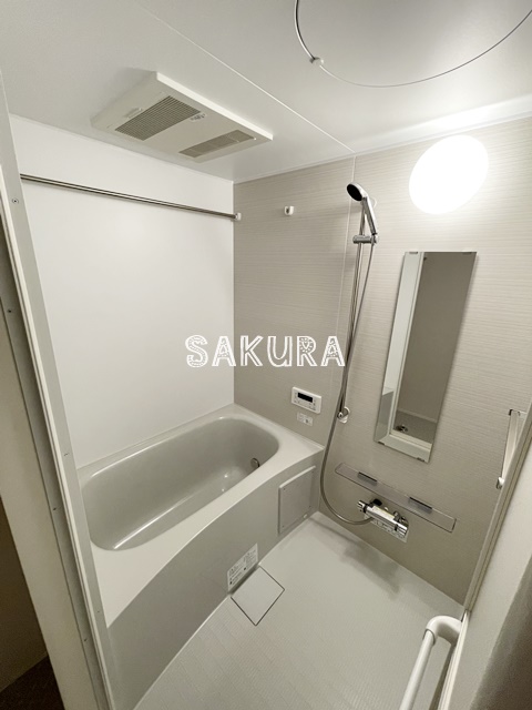 バス・シャワールーム　日々の疲れを癒すお風呂です♪