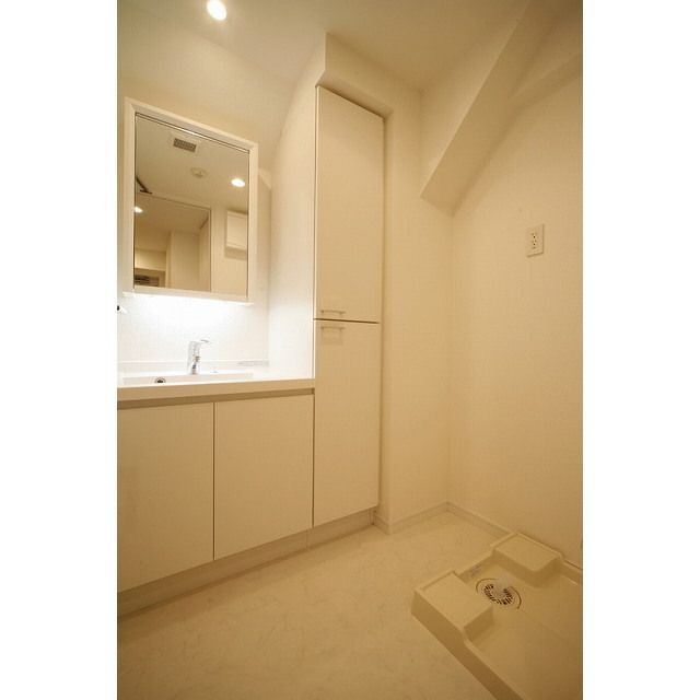 洗面設備　※全て別号室のお写真。内装等参考にしてください。