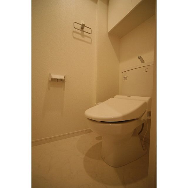 トイレ　※全て別号室のお写真。内装等参考にしてください。