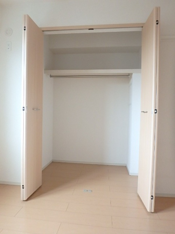 収納　図面と現状に相違がある場合には現状を優先