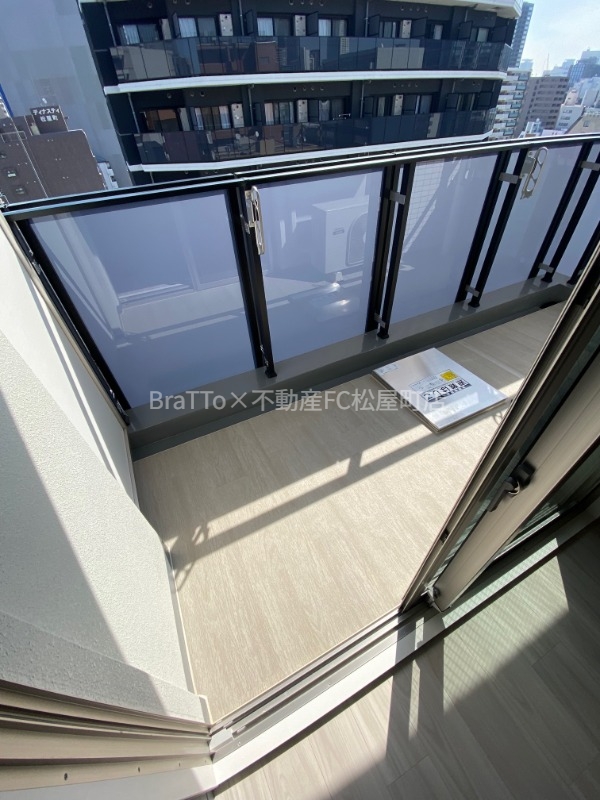 バルコニー　バルコニー