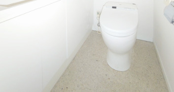 トイレ　※別部屋の参考写真です。