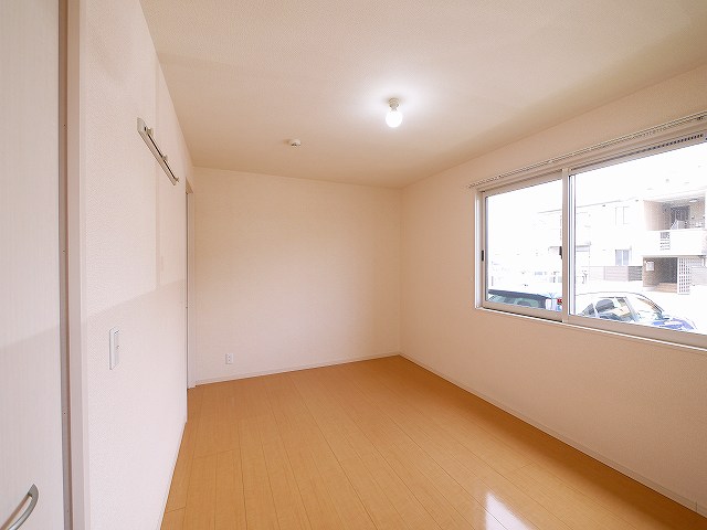 その他部屋・スペース　使い勝手のいい洋室です