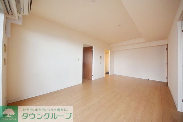 居室・リビング　別タイプのお部屋写真です