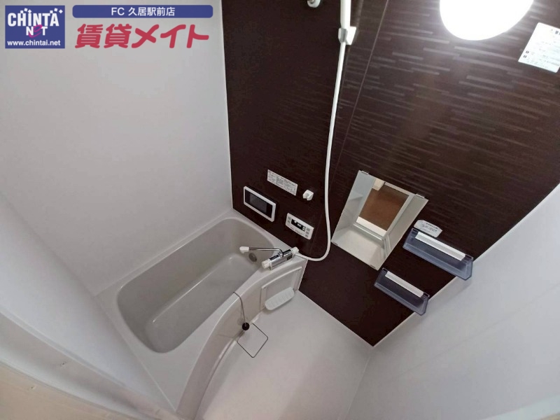 バス・シャワールーム　同型参考写真