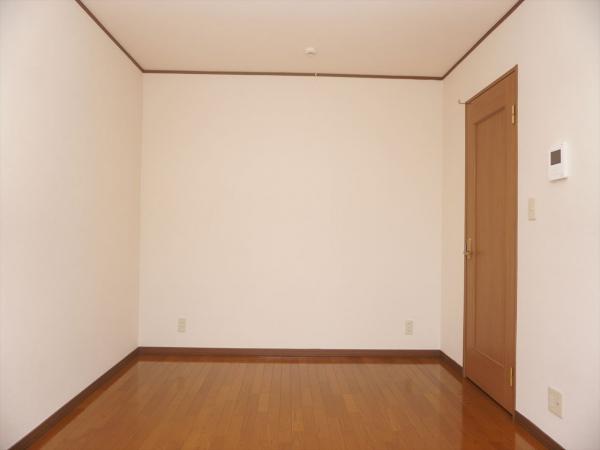 居室・リビング　内装