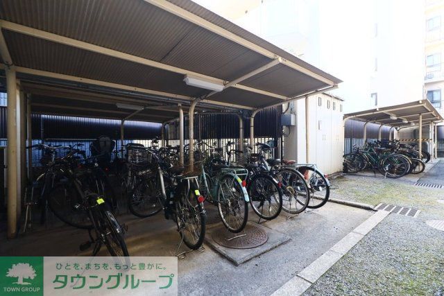 駐車場　駐輪場