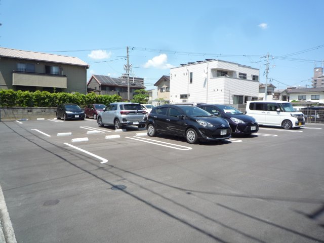 駐車場　駐車場です