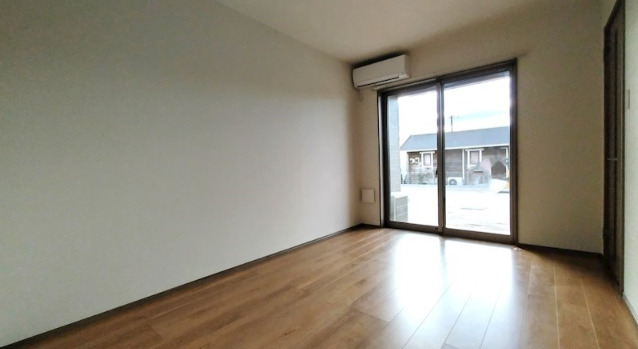 居室・リビング　使いやすい居間です