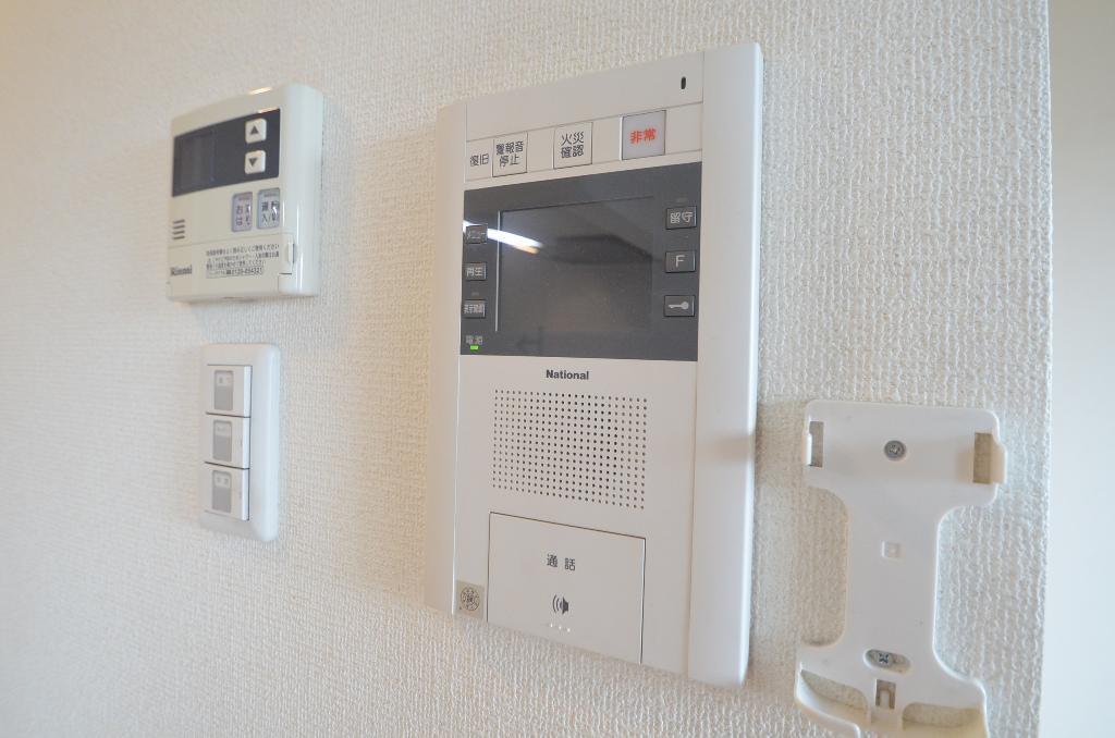 セキュリティ　カメラ付インターホン