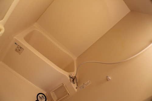 バス・シャワールーム　バスルーム